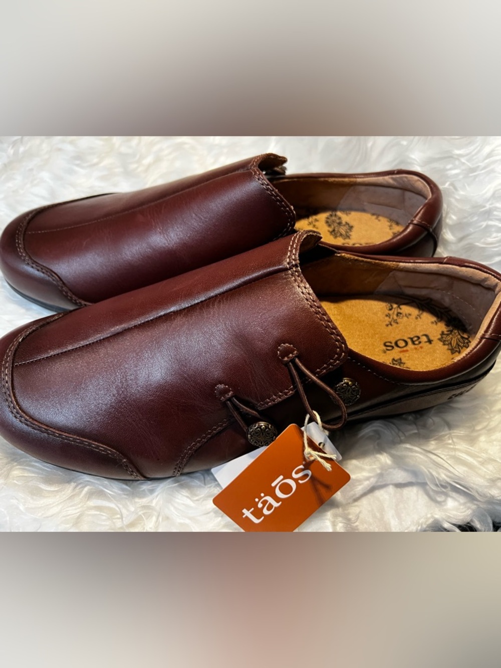 Taos Encore Size 10 W shoes Slip-on loafers NWT